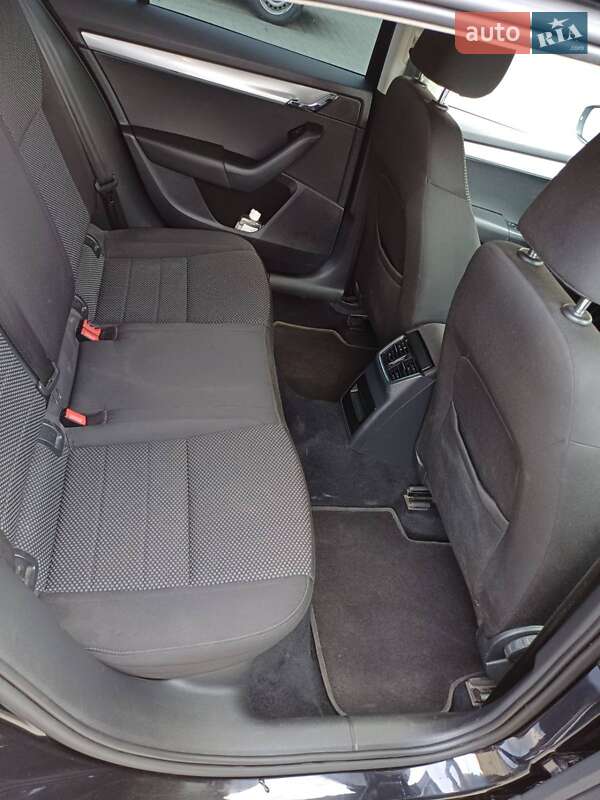 Лифтбек Skoda Octavia 2016 в Заречном