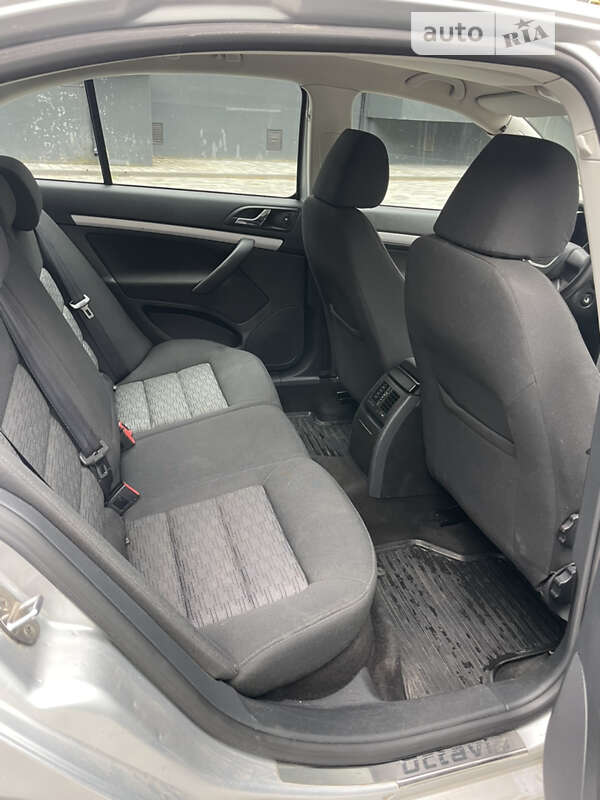 Лифтбек Skoda Octavia 2011 в Ахтырке фото 17 Лифтбек Skoda Octavia 2011 в Ахтырке