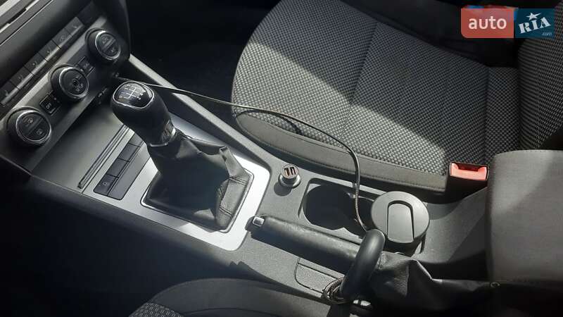 Ліфтбек Skoda Octavia 2013 в Києві фото 8 Ліфтбек Skoda Octavia 2013 в Києві