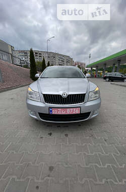 Универсал Skoda Octavia 2013 в Ровно