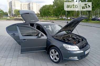 Лифтбек Skoda Octavia 2011 в Черкассах