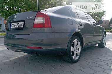 Лифтбек Skoda Octavia 2011 в Черкассах