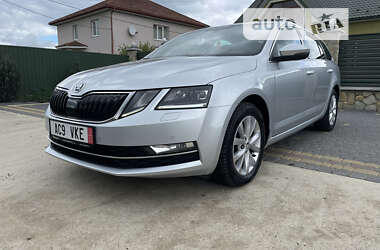 Универсал Skoda Octavia 2020 в Коломые