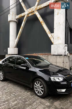 Лифтбек Skoda Octavia 2013 в Днепре