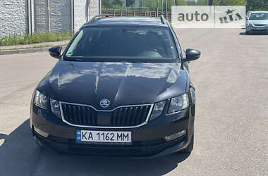 Универсал Skoda Octavia 2018 в Киеве