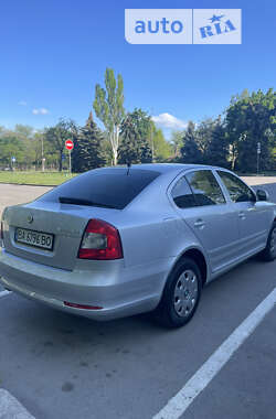 Лифтбек Skoda Octavia 2010 в Николаеве