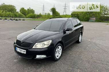 Универсал Skoda Octavia 2009 в Полтаве