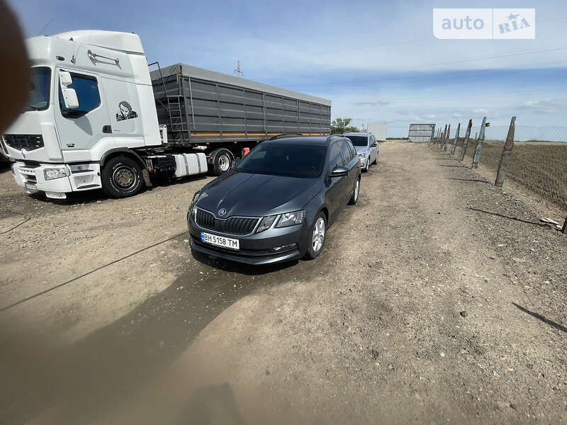 Універсал Skoda Octavia 2018 в Одесі
