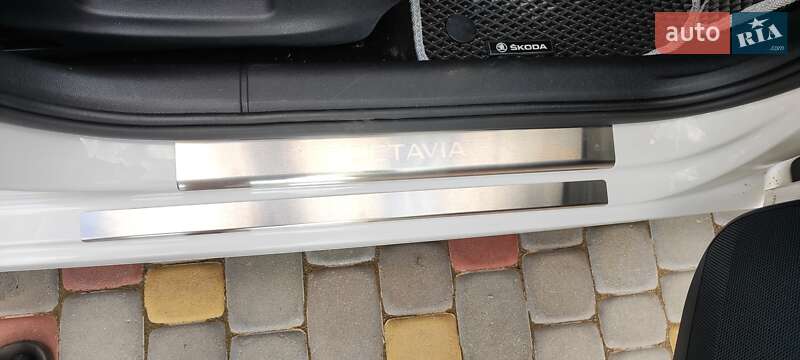 Универсал Skoda Octavia 2019 в Виннице