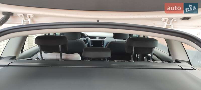 Универсал Skoda Octavia 2019 в Виннице