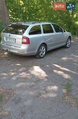 Универсал Skoda Octavia 2012 в 