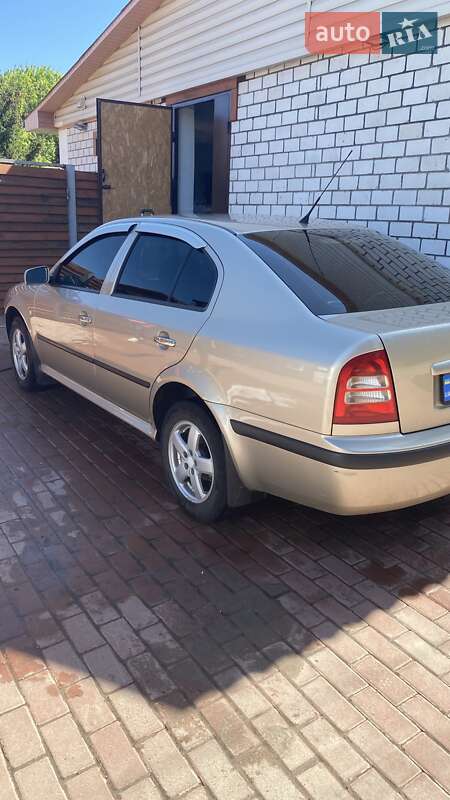 Лифтбек Skoda Octavia 2005 в Харькове