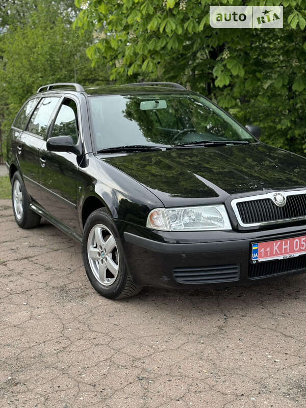 Універсал Skoda Octavia 2009 в Лубнах