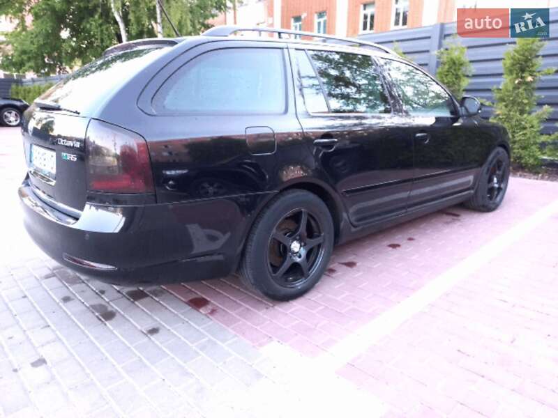 Универсал Skoda Octavia 2011 в Черкассах
