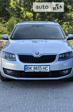 Универсал Skoda Octavia 2014 в Ровно