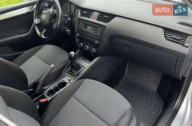 Универсал Skoda Octavia 2015 в Черновцах