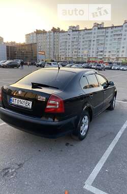 Ліфтбек Skoda Octavia 2006 в Івано-Франківську