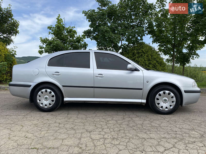 Лифтбек Skoda Octavia 2008 в Мукачево