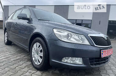 Универсал Skoda Octavia 2010 в Луцке