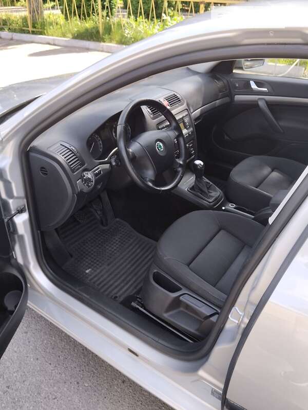 Лифтбек Skoda Octavia 2005 в Виннице