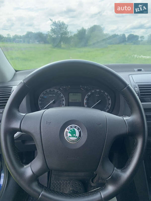 Універсал Skoda Octavia 2008 в Луцьку
