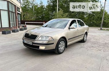 Лифтбек Skoda Octavia 2005 в Богородчанах