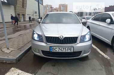 Универсал Skoda Octavia 2009 в Львове