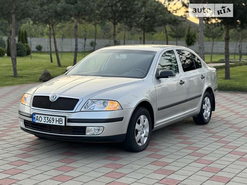 Ліфтбек Skoda Octavia 2006 в Іршаві