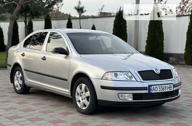 Ліфтбек Skoda Octavia 2006 в Іршаві