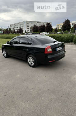 Ліфтбек Skoda Octavia 2010 в Сумах