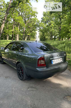 Лифтбек Skoda Octavia 2005 в Белой Церкви