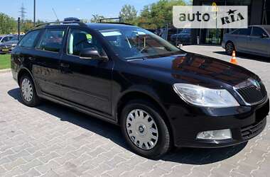 Лифтбек Skoda Octavia 2010 в Черновцах