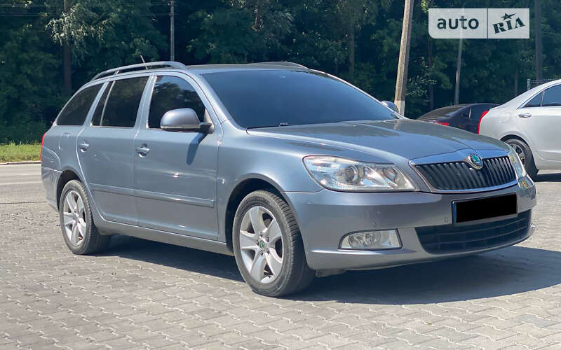 Универсал Skoda Octavia 2013 в Львове