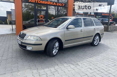 Универсал Skoda Octavia 2005 в Волочиске