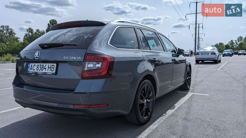 Универсал Skoda Octavia 2017 в Ирпене