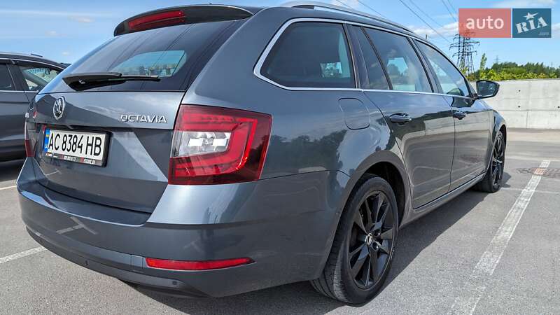 Универсал Skoda Octavia 2017 в Ирпене