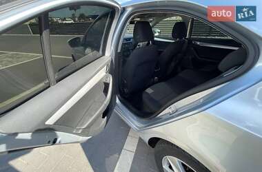Лифтбек Skoda Octavia 2013 в 