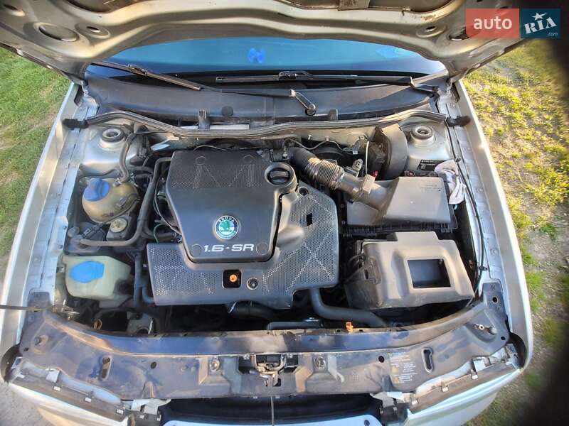 Ліфтбек Skoda Octavia 2002 в Надвірній