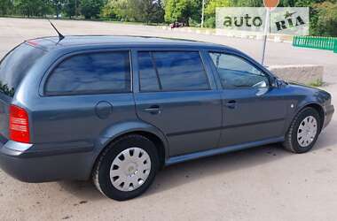 Универсал Skoda Octavia 2004 в Чугуеве