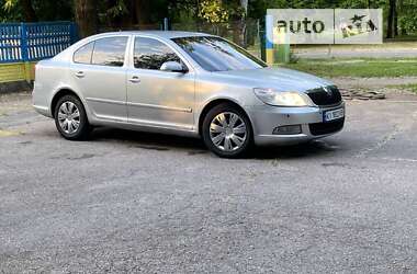 Лифтбек Skoda Octavia 2004 в Желтых Водах