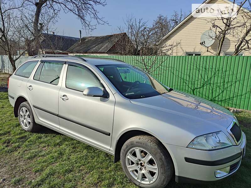 Універсал Skoda Octavia 2006 в Полтаві