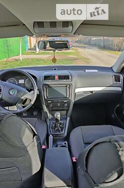 Универсал Skoda Octavia 2006 в Полтаве