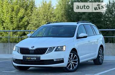 Универсал Skoda Octavia 2019 в Киеве