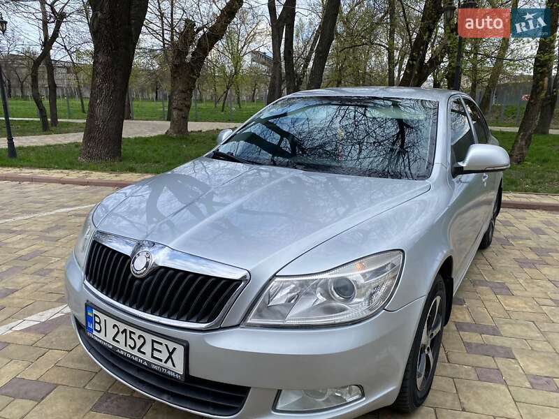 Лифтбек Skoda Octavia 2009 в Кременчуге