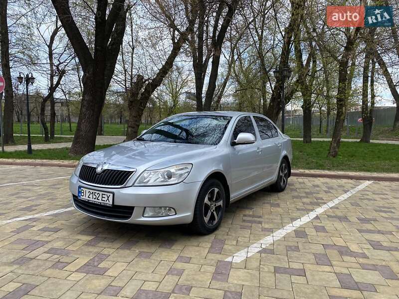 Лифтбек Skoda Octavia 2009 в Кременчуге