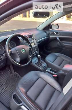 Универсал Skoda Octavia 2006 в Луцке