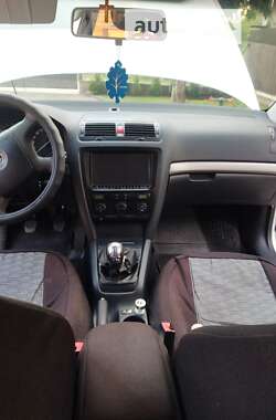 Ліфтбек Skoda Octavia 2006 в Золочеві