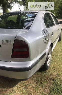 Лифтбек Skoda Octavia 1997 в Тернополе