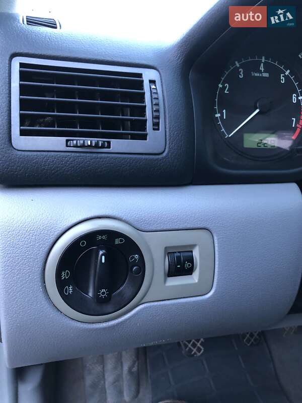 Універсал Skoda Octavia 1999 в Долині