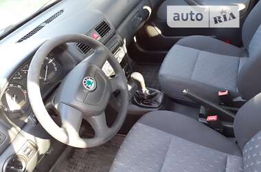 Лифтбек Skoda Octavia 2010 в Ровно